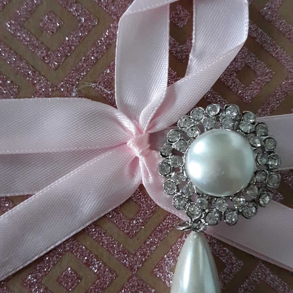 Vintage Pin - Picture 3 of 8